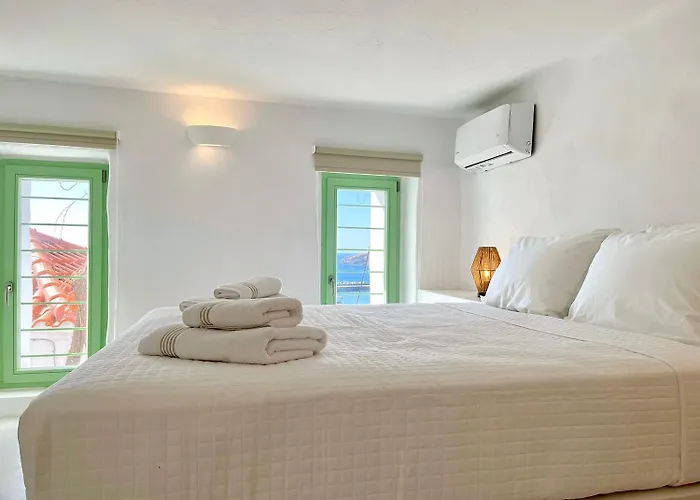 Demilia Luxury Suites