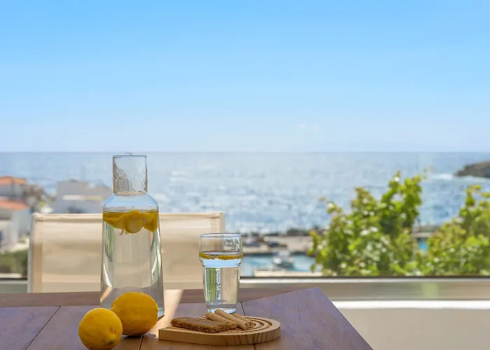 Demilia Luxury Suites