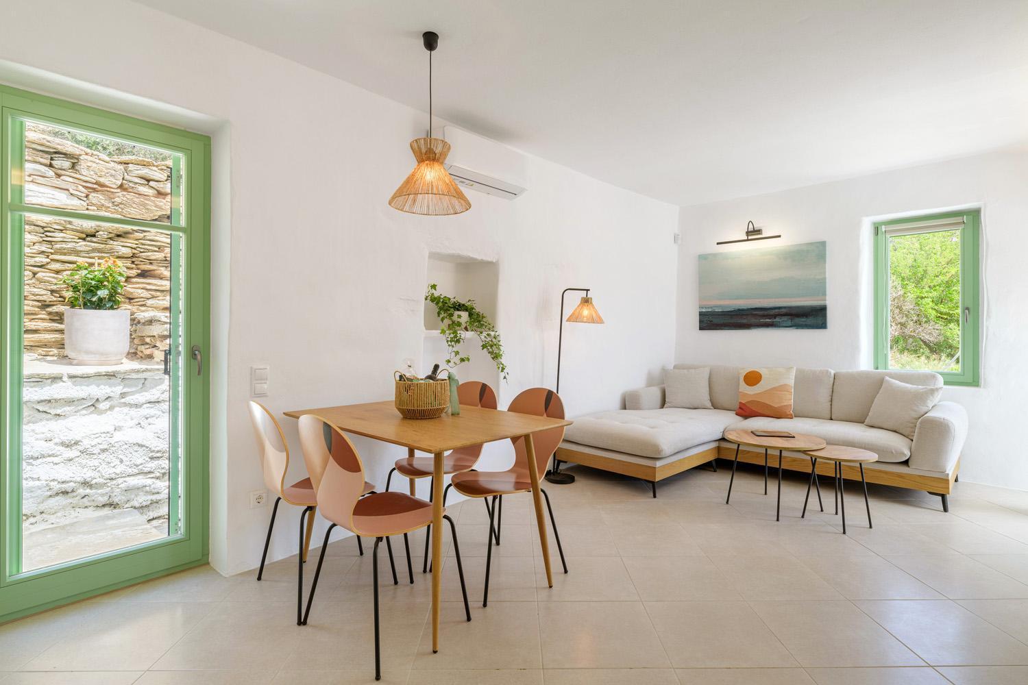 Demilia Luxury