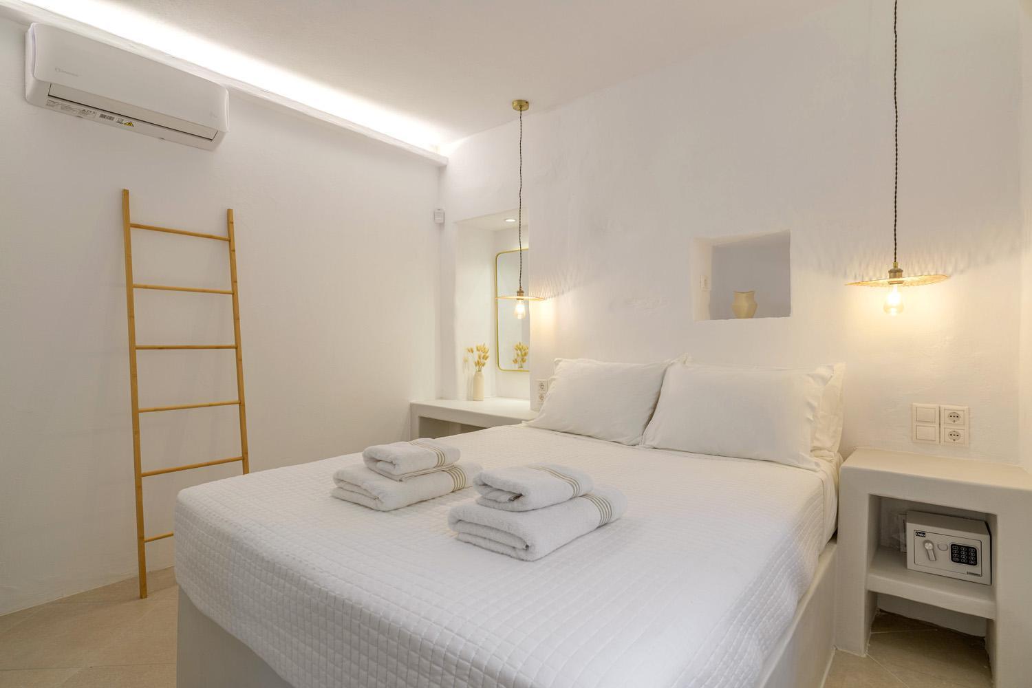 Demilia Luxury Prázdninový dům Batsíon