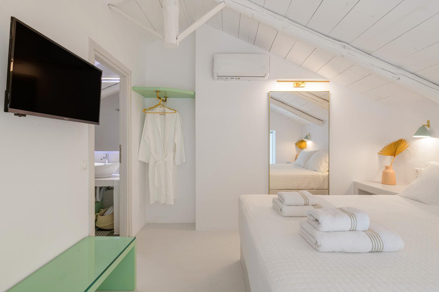 Demilia Luxury Prázdninový dům Batsíon